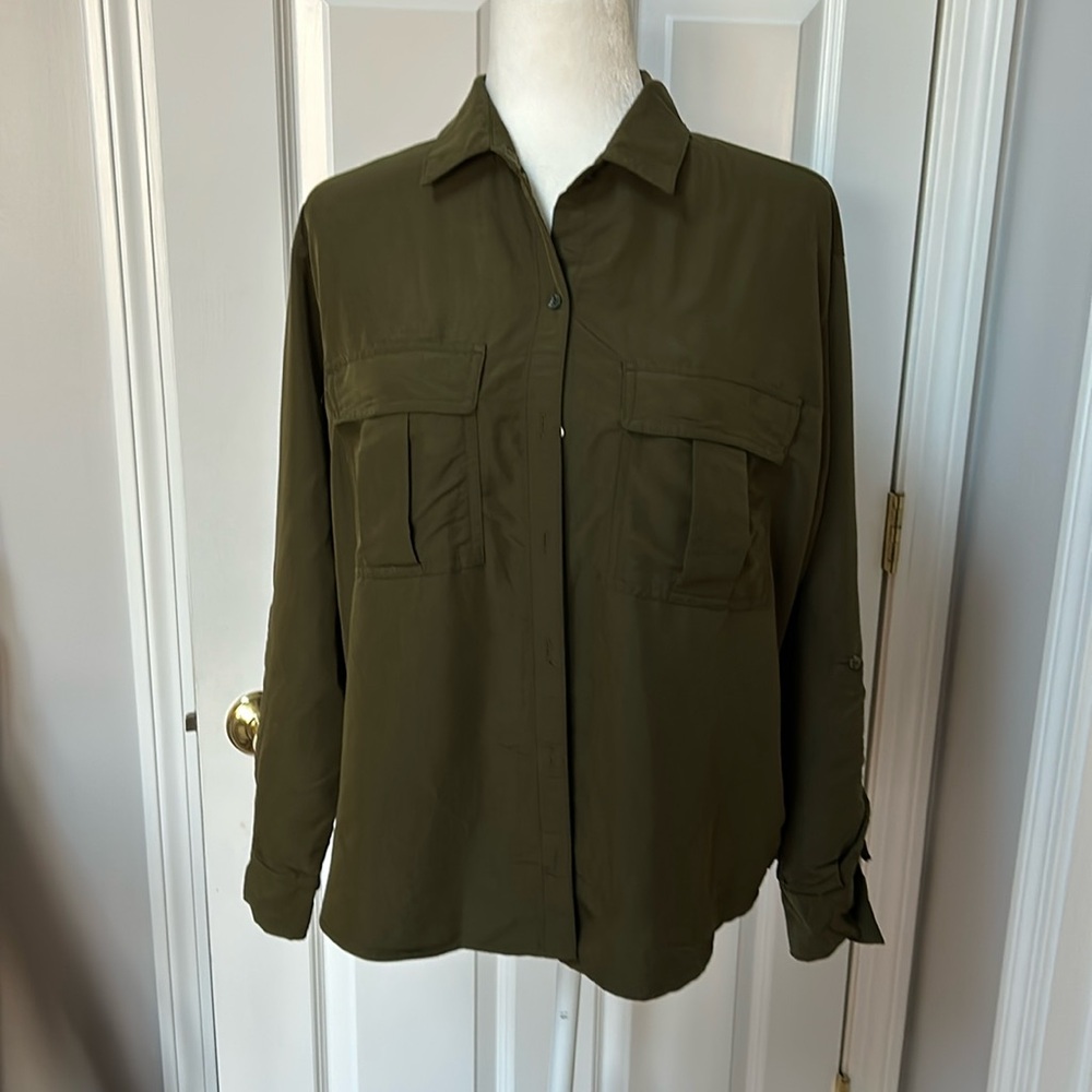 Old Navy rayon women’s blouse